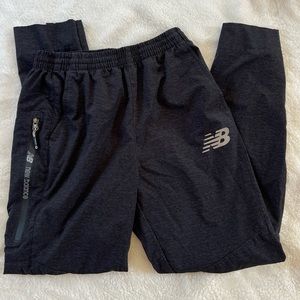 NEW BALANCE | WOMEN’S JOGGERS | SIZE SMALL